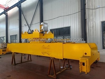 Elektryczny teleskopowy rozrzutnik obrotowy